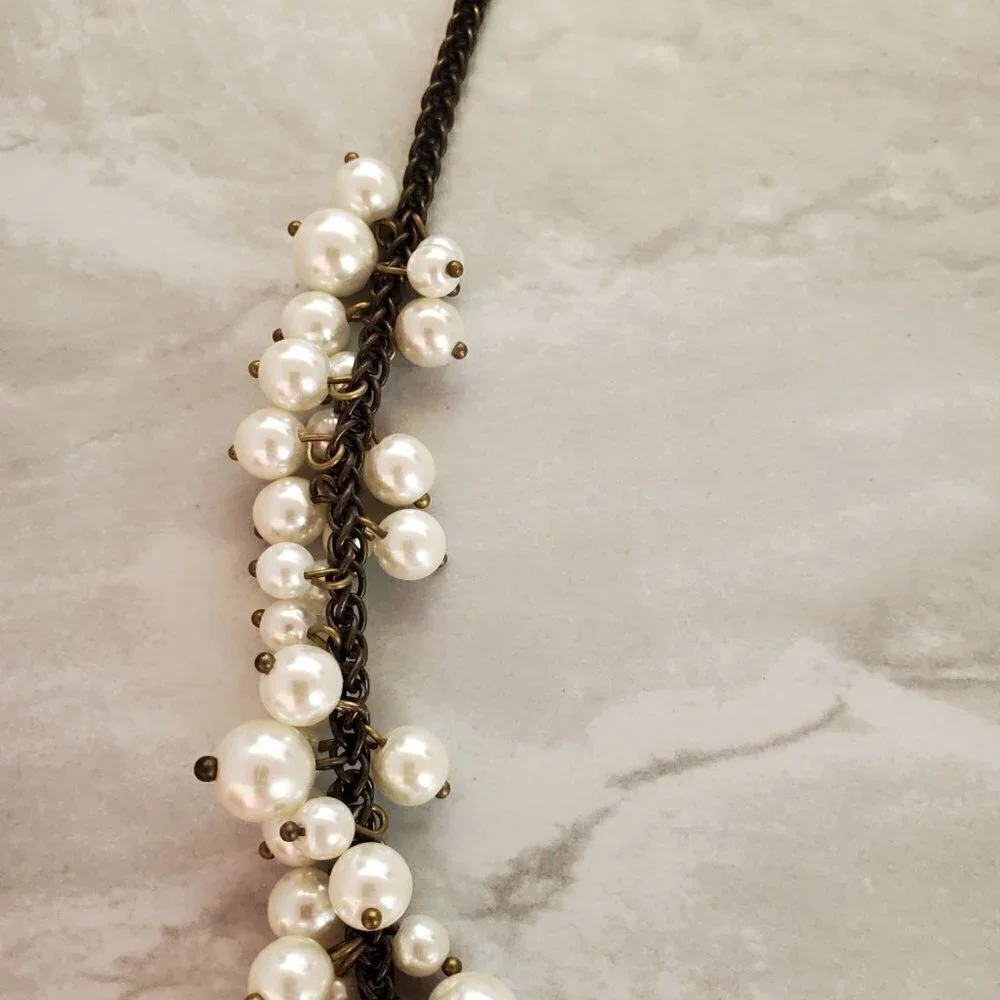 💕 J.Crew Pearl Cluster Antiqued Necklace 💕
